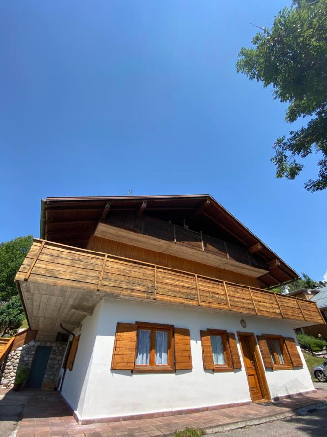 Casa Belvedere ピエーヴェ・ディ・カドーレ エクステリア 写真